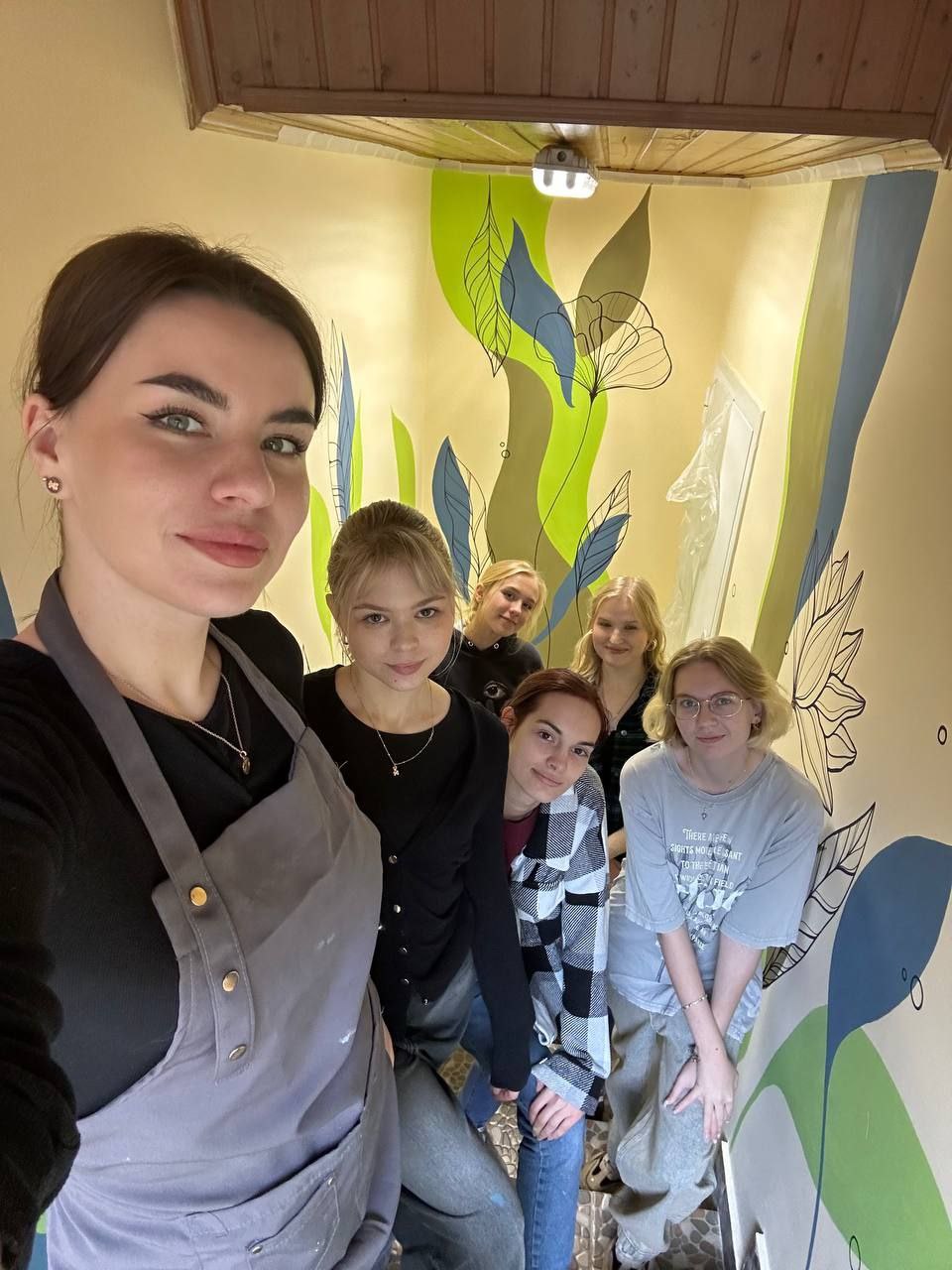 Благотворительная акция "Мир полон красок"