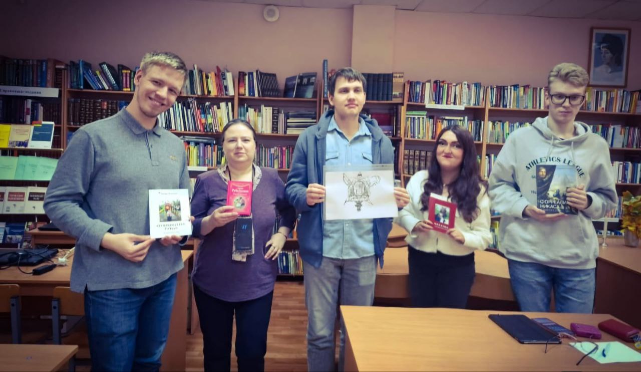 День рождения литературного клуба "Другие грани"!